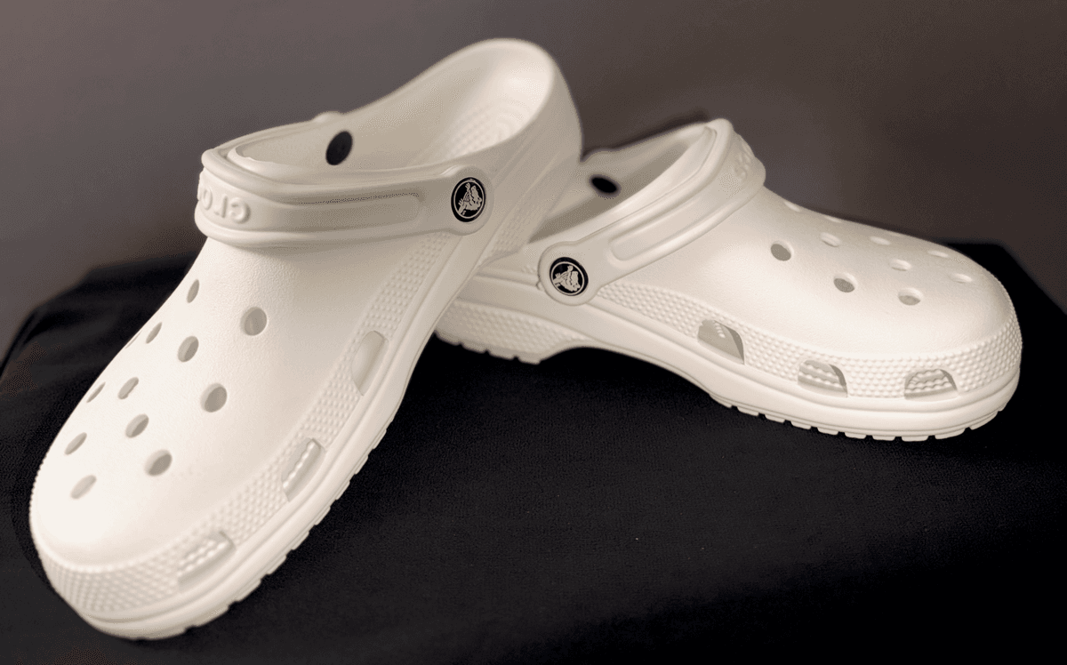 Crocs blancos